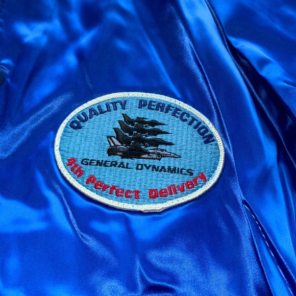 💎RARE💎True Vintage General Dynamics Varsity Satin Jacket, Size Large - Picture 4 of 9